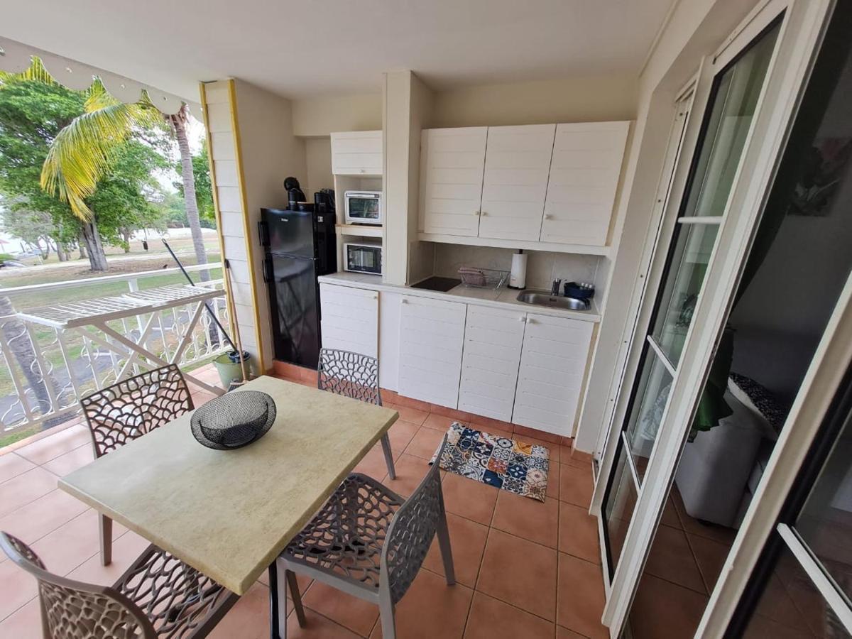 Studio cosy, vue sur mer villages vacances Sainte anne chèques vacances acceptés Exterior foto